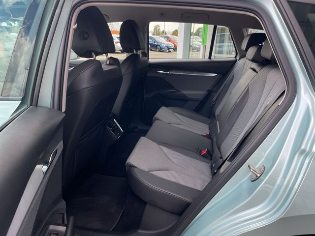 Skoda Enyaq 60 Loft *2xPDC*ACC*MATRIX*NAVI*SHZ*WÄPU*