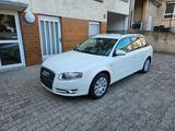 Audi A4 Avant 2.0 / 1.Hand / wenig km / TÜV Neu - Audi A4 aus 2006: Kombi