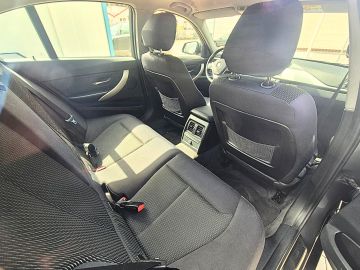 BMW 318 - 9