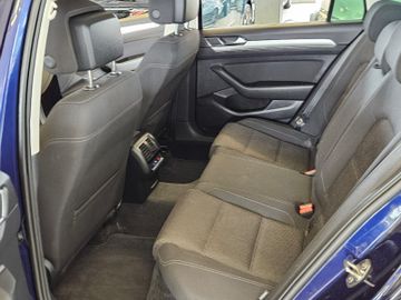 Volkswagen Passat Variant - 10