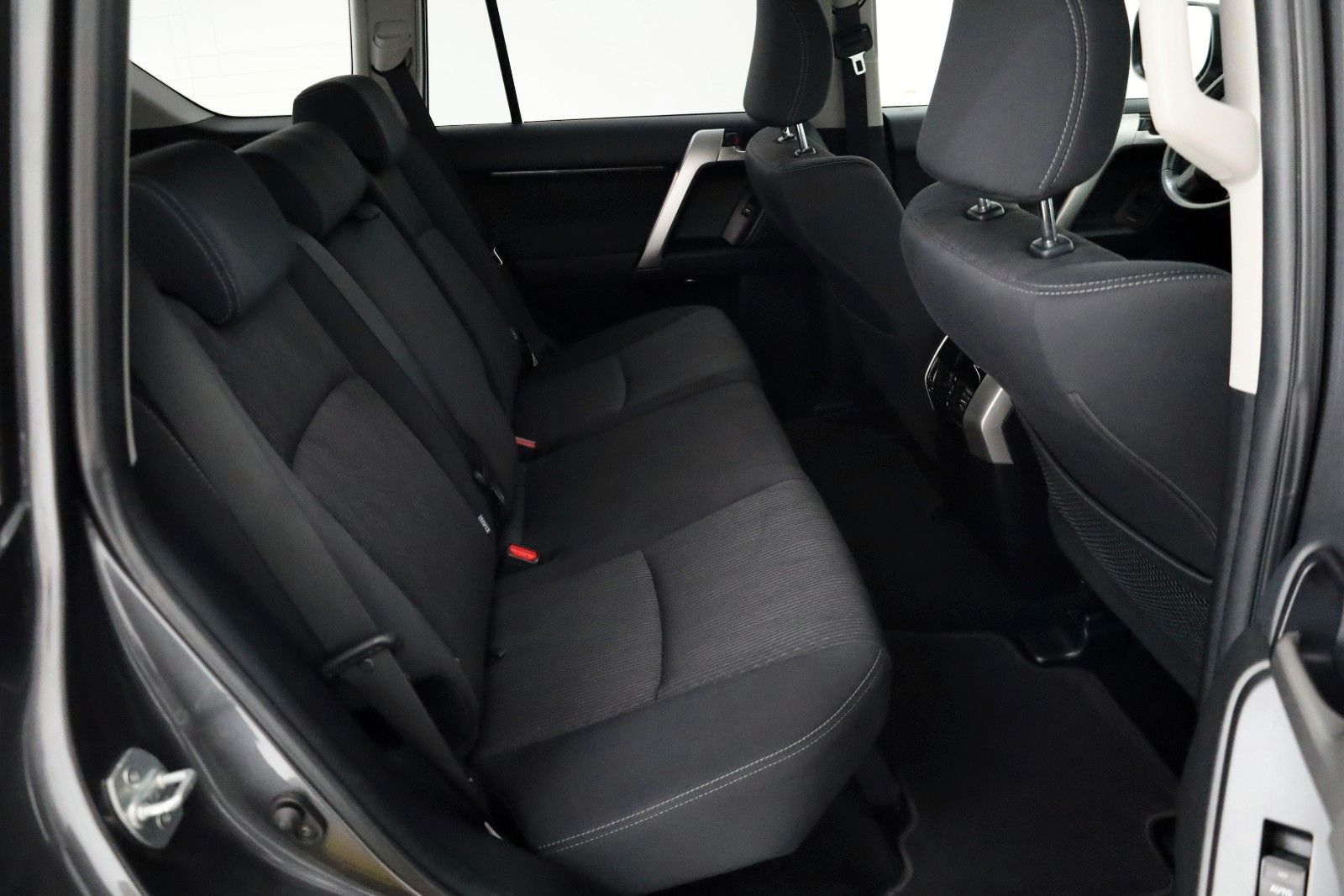 Fahrzeugabbildung Toyota Land Cruiser Comfort,Kamera,LED, CarPlay,SH