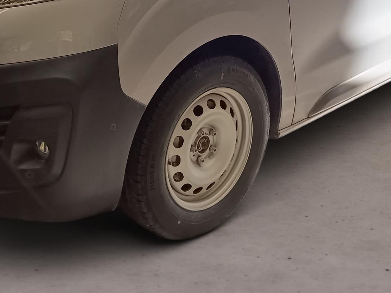 Fahrzeugabbildung Opel Vivaro Cargo L 2.0 Diesel Automatik