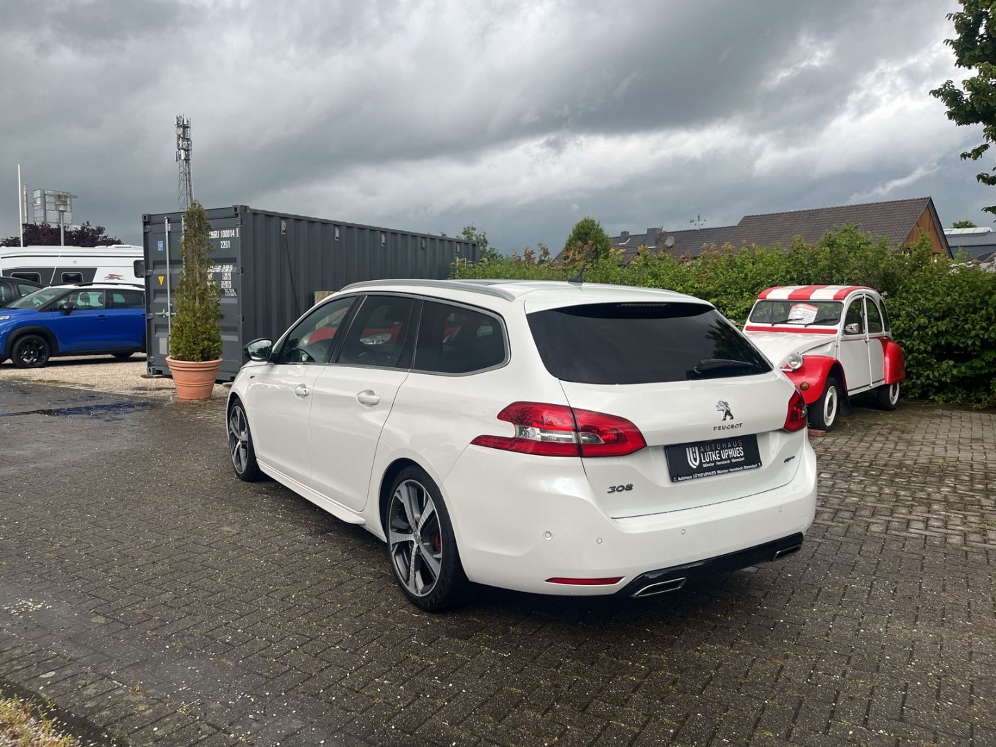 Fahrzeugabbildung Peugeot 308 SW GT BlueHdi 180 EAT6 Sportpaket Panorama