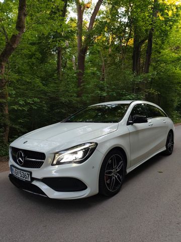 MERCEDES-BENZ Mercedes-Benz CLA 220d Shooting Brake AMG