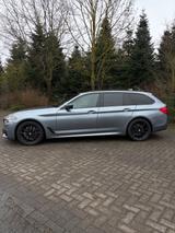 BMW 540d xDrive Touring - BMW 540 mit Diesel-Antrieb: Vollleder, Head-Up Display, Kombi, mit Klimaautomatik
