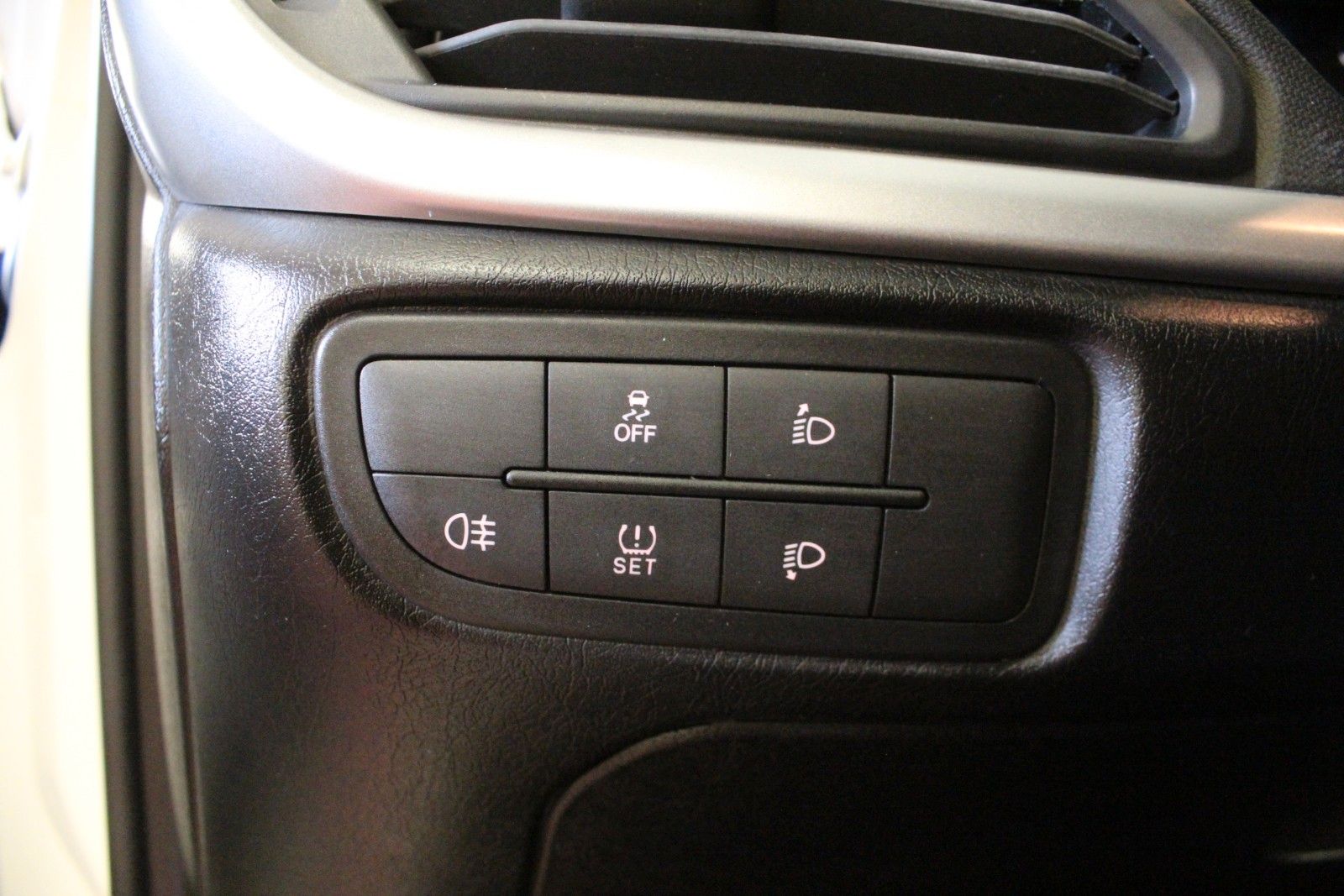 Fahrzeugabbildung Fiat Tipo 1.4   16V Street*5 Türer