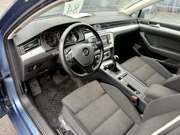 Volkswagen Passat Variant - 10