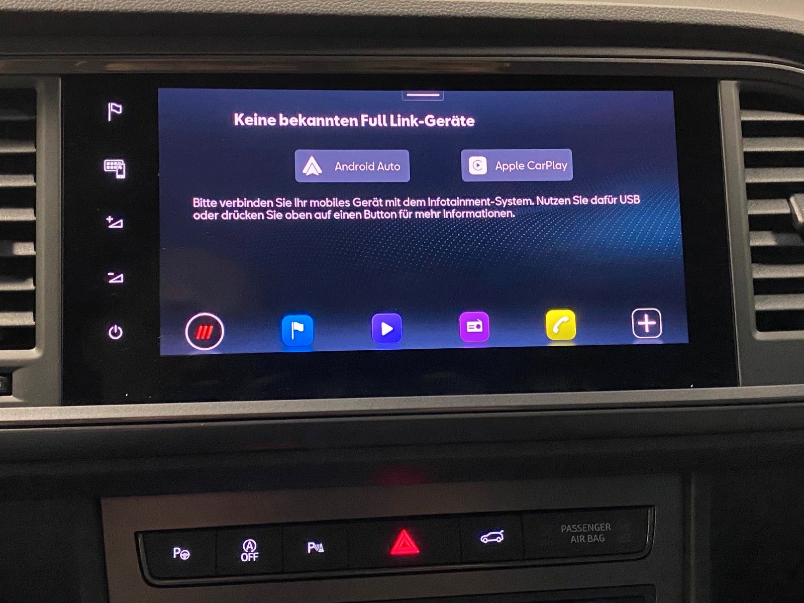 Fahrzeugabbildung CUPRA Ateca 1.5 TSI DSG+AHK schwenk+5 J Garantie+19"+