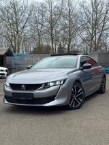 Peugeot 508 Hybrid 225 GT LEDER/PANO/ACC/NIGHTVISION - Peugeot: Grau, Schiebedach, Limousine
