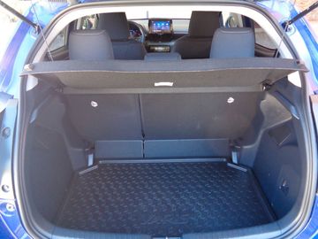 Toyota Yaris - 12