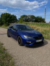 Cupra Leon - blaue Cupra Leon