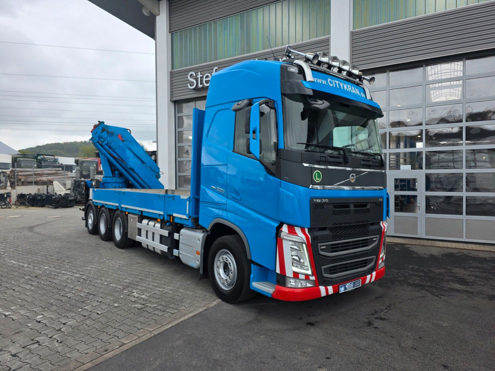 Fahrzeugabbildung Volvo FH 500 MKG HLK 531 HP a7 Funk NLA gelenkt