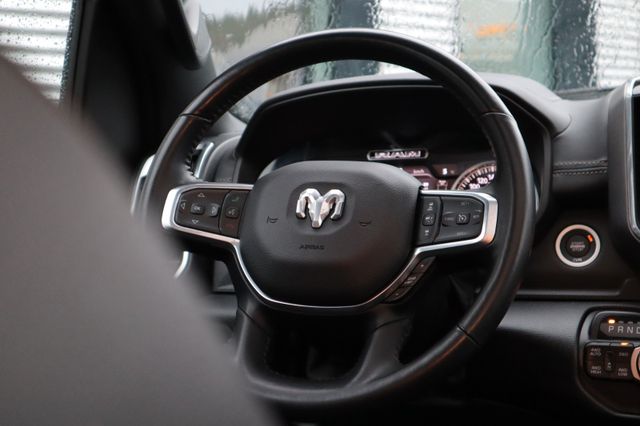 Fahrzeugabbildung Dodge RAM Laramie NIGHT FULL Option AEC LPG AHK