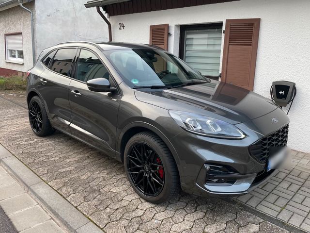 Ford Kuga 2.5 PHEV ST-Line X AHK *Garantie*