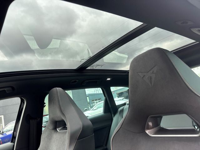 Leon ST VZ 2.0 TSI 4Drive *AHK+Panodach+Navi+ACC