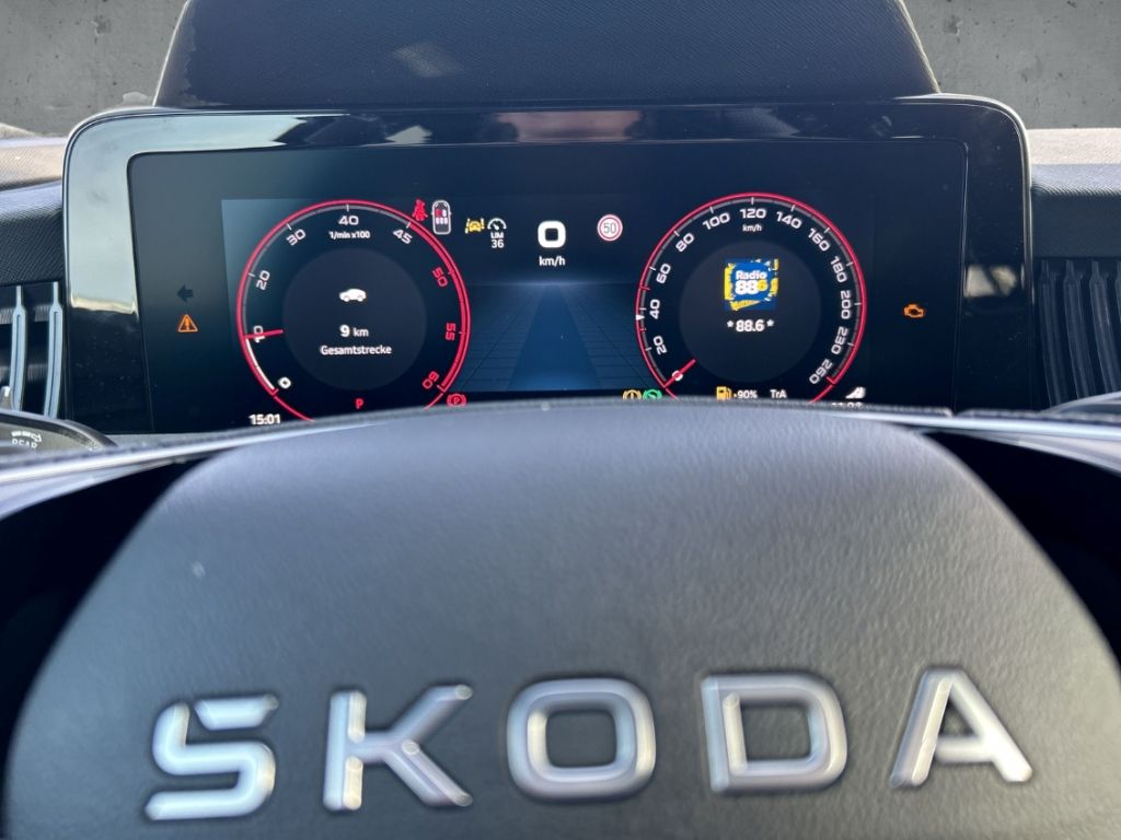 Skoda Superb - Bild 15