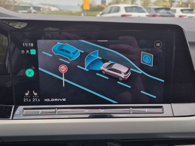 Golf MOVE 2.0 TDI DSG,HUD,Pano,Navi,Kamera,AHK