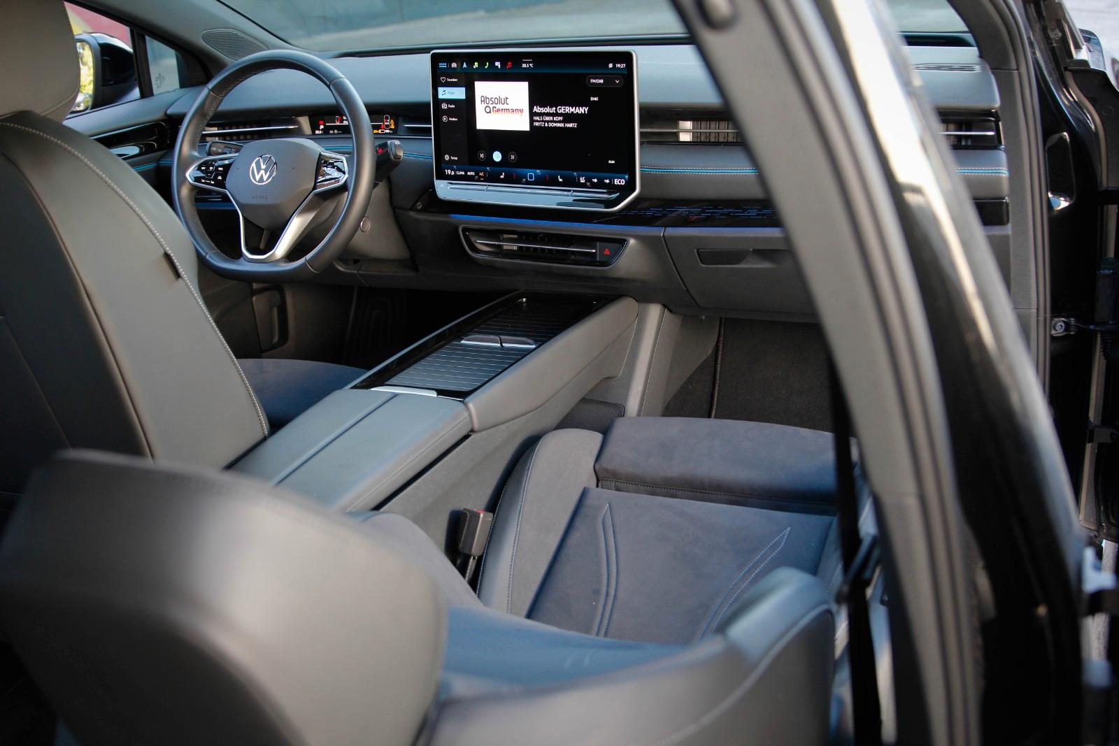 Volkswagen ID.7 Pro 210kW/HUD/Memory/Matrix/32353netto