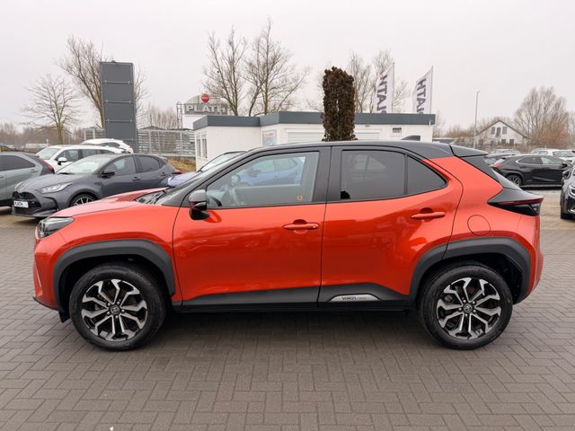 Toyota Yaris Cross Hybrid FWD Spicy Edition + Bear Lock