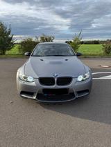 BMW M3 e92  Coupé Frozen grey DKG - BMW M3: E92