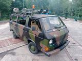 Volkswagen VW T3 Funkfahrzeug Bundeswehr 15.000 km EZ 1987 - Volkswagen T3: Bundeswehr