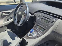 Fahrzeugabbildung Prius Life 1.8 VVT-i HUD Klimaautom Keyless Entr