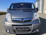 Opel Vivaro Automatik, 9 Sitzer - gebrauchte Opel Vivaro aus dem Jahr 2012
