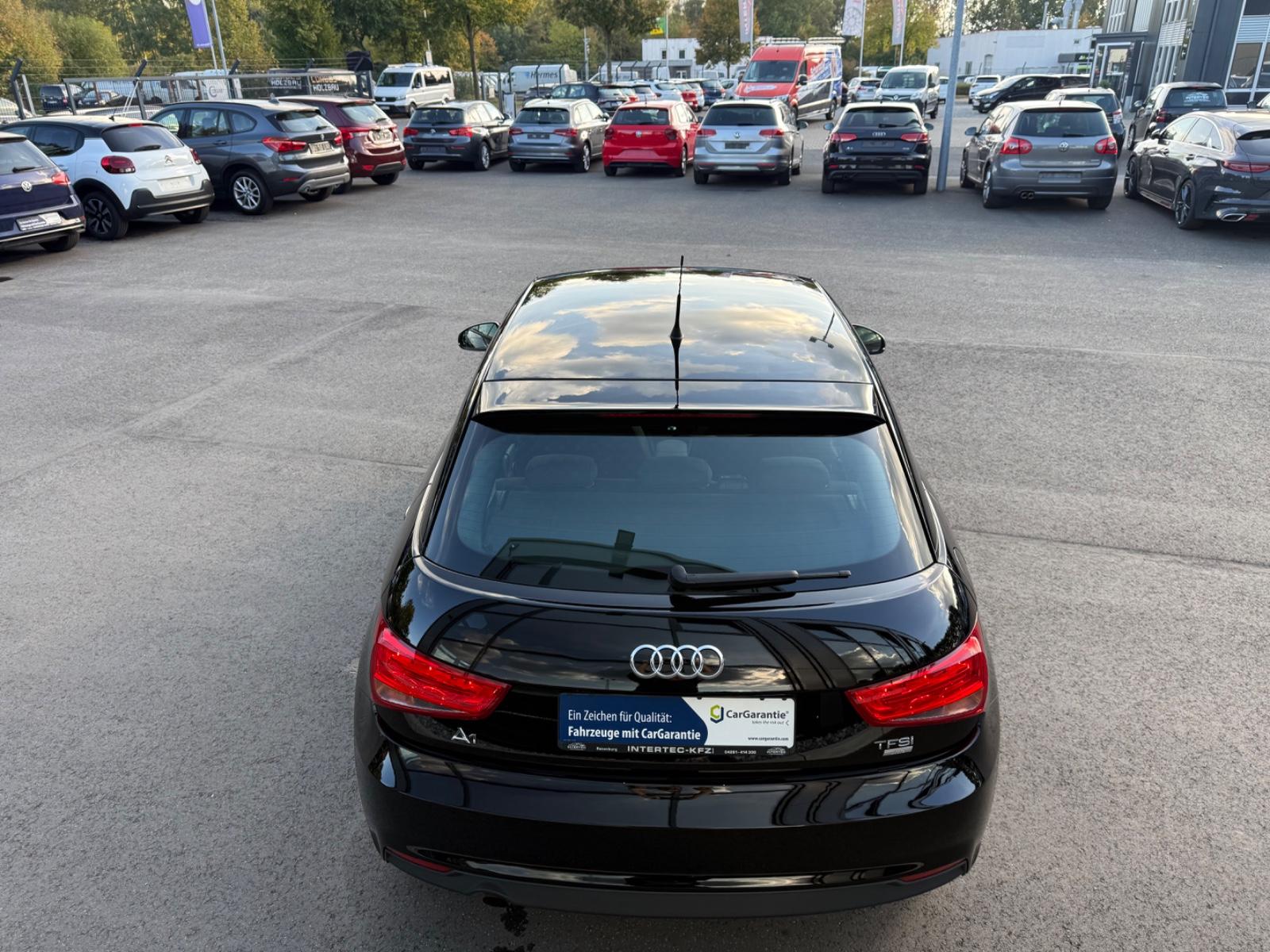 Audi A1 Sportback Ultra Sport*SHZ*TEMP*FSP*USB*HU NEU