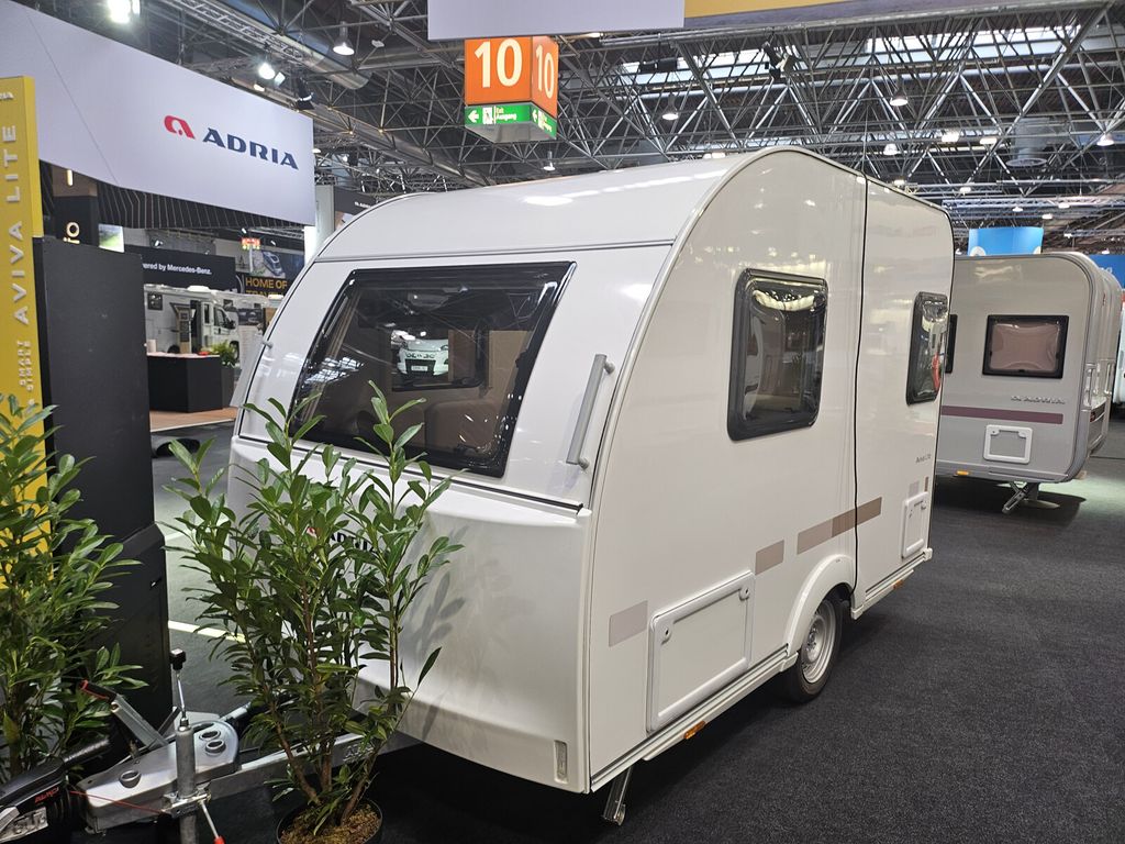 Adria, Aviva Lite 300 LH 