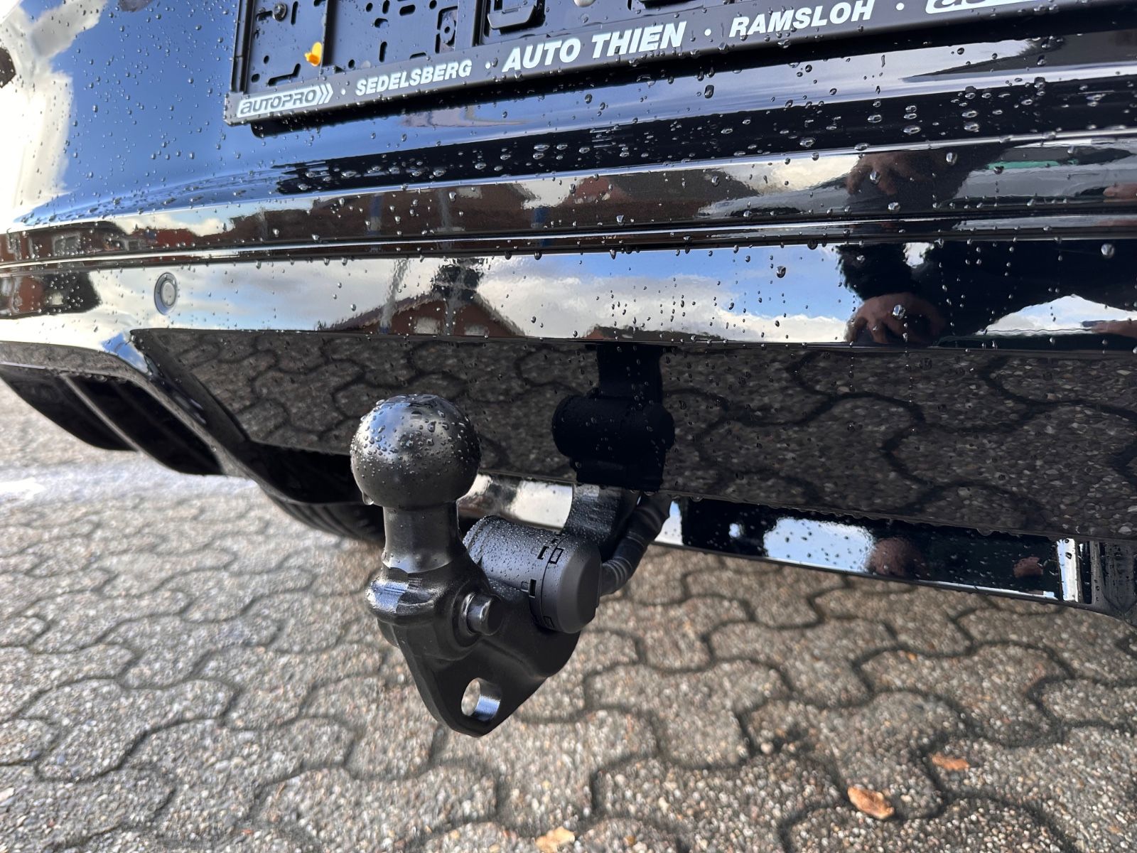 Fahrzeugabbildung Volkswagen T-Roc R Line 1.5 eTSI DSG APP/ACC/AHK/LED/eHeck