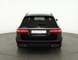 Mercedes-Benz E300 de T Avantgarde LED ACC Schiebedach Kamera - Hybrid (Diesel/Elektro): Kombi