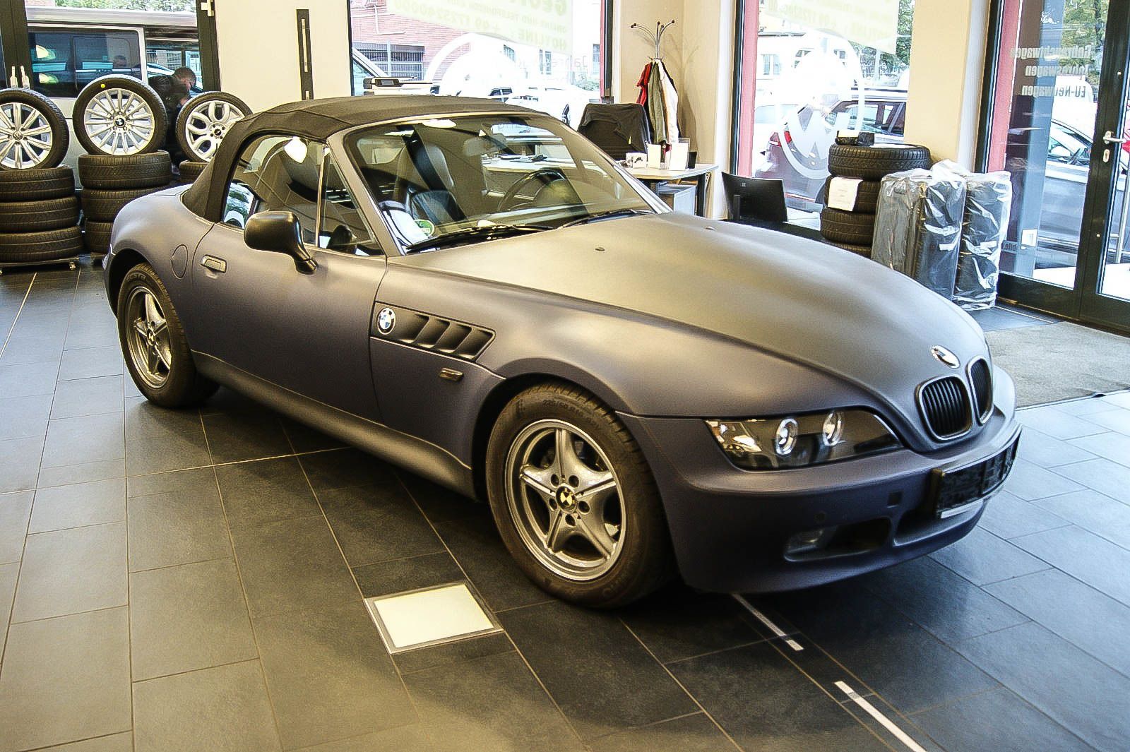 Fahrzeugabbildung BMW Z3 1.9 UNIKAT KOMPLETT LEDERBEZOGEN WETTERFEST