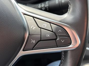 Nissan Primastar Kombi Tekna L1H1 °LED°Navi°AHK°SHZ°RFK