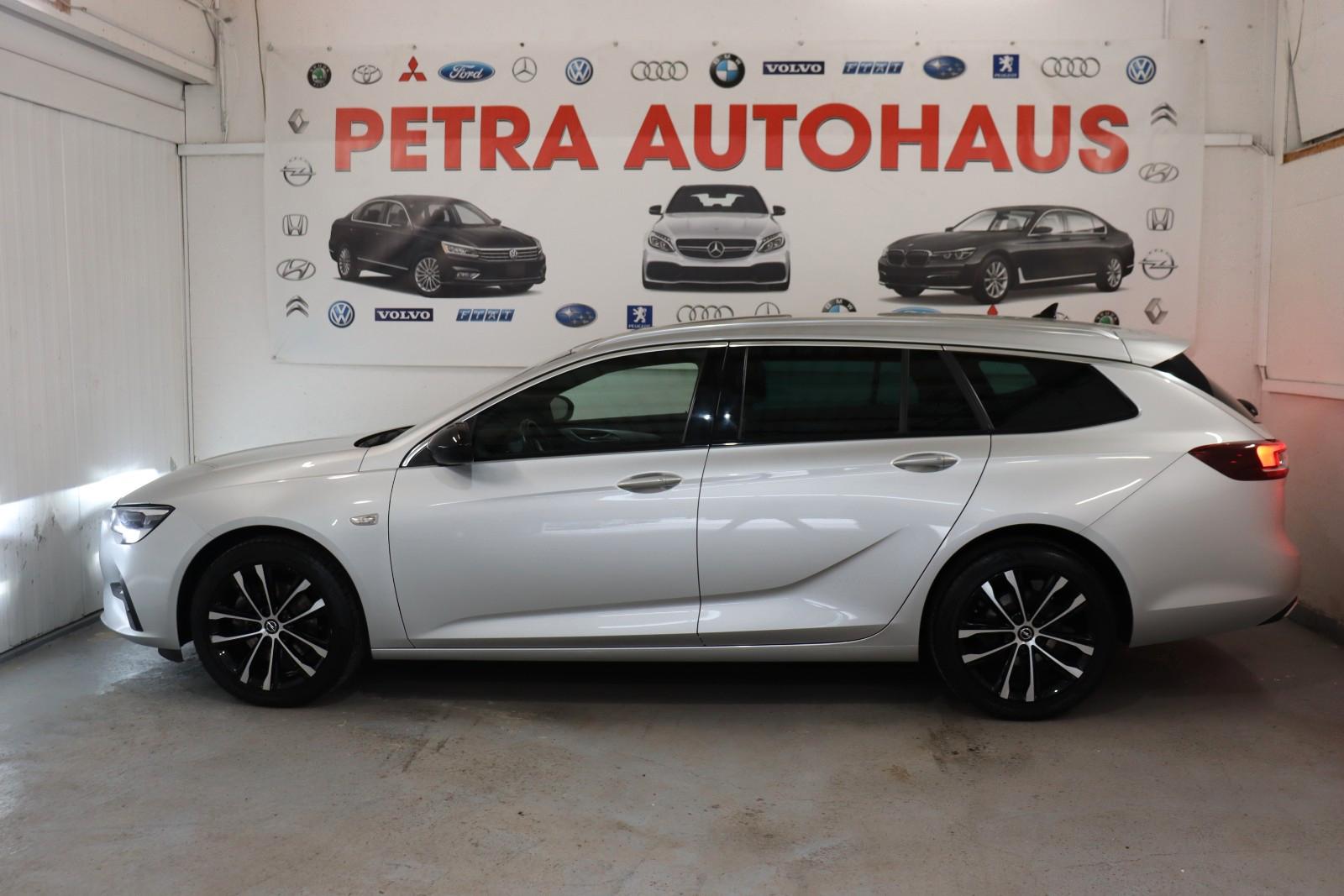 Opel Insignia 2.0 Diesel Elegance Auto Matrix LED