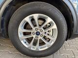 Ford Kuga 2,5PHEV Titanium X - AHK schwenkbar - Ford: Allradantrieb