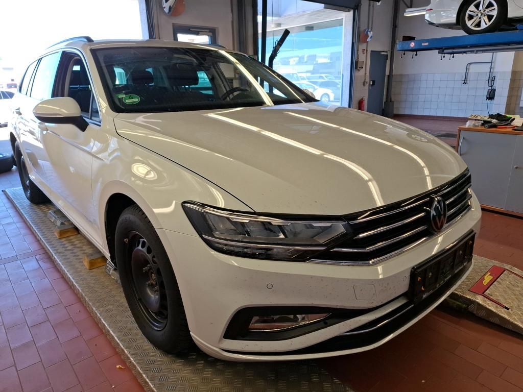 Volkswagen Passat - Bild 5