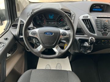 Ford Tourneo Custom - 11