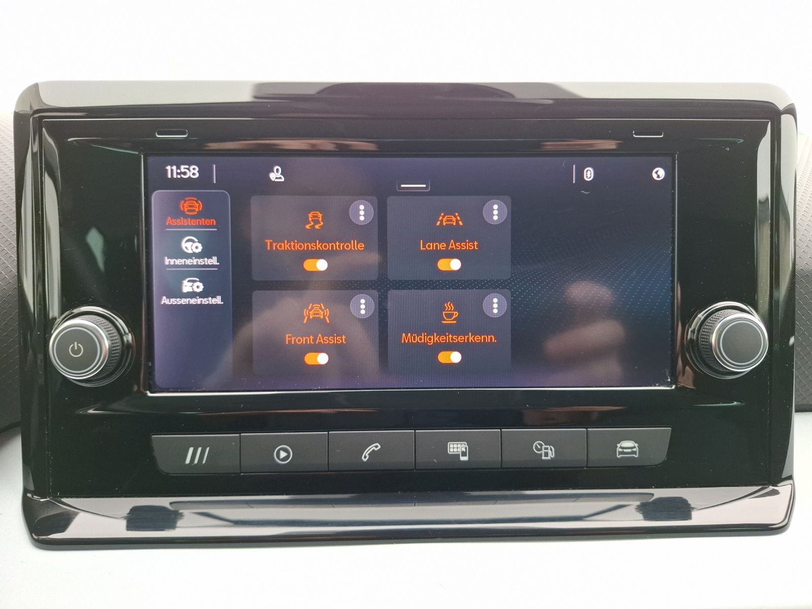 Fahrzeugabbildung SEAT Ibiza TSI Style LED AID GRA RFK SH LM