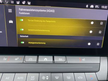 Bild 20 Opel Astra GSe ST AT8/NAVI/SHZ+LHZ/PDC VO+HI+360CAM