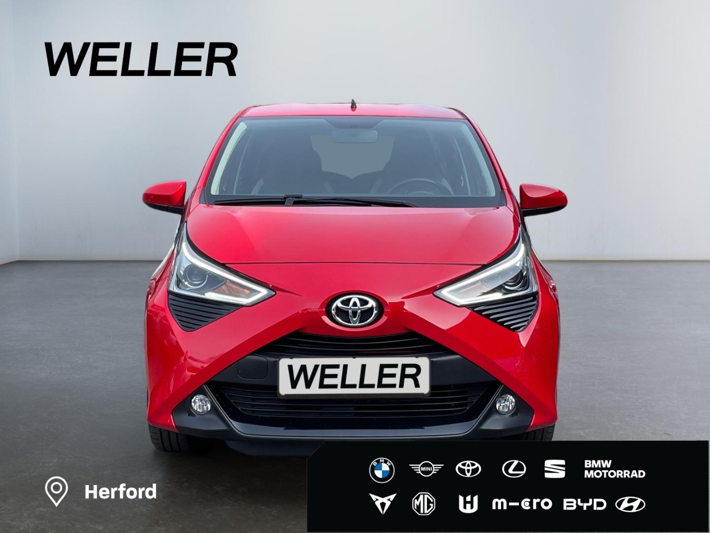 Toyota Aygo x-play Team D *CarPlay*Kamera*DAB*Color*LMF