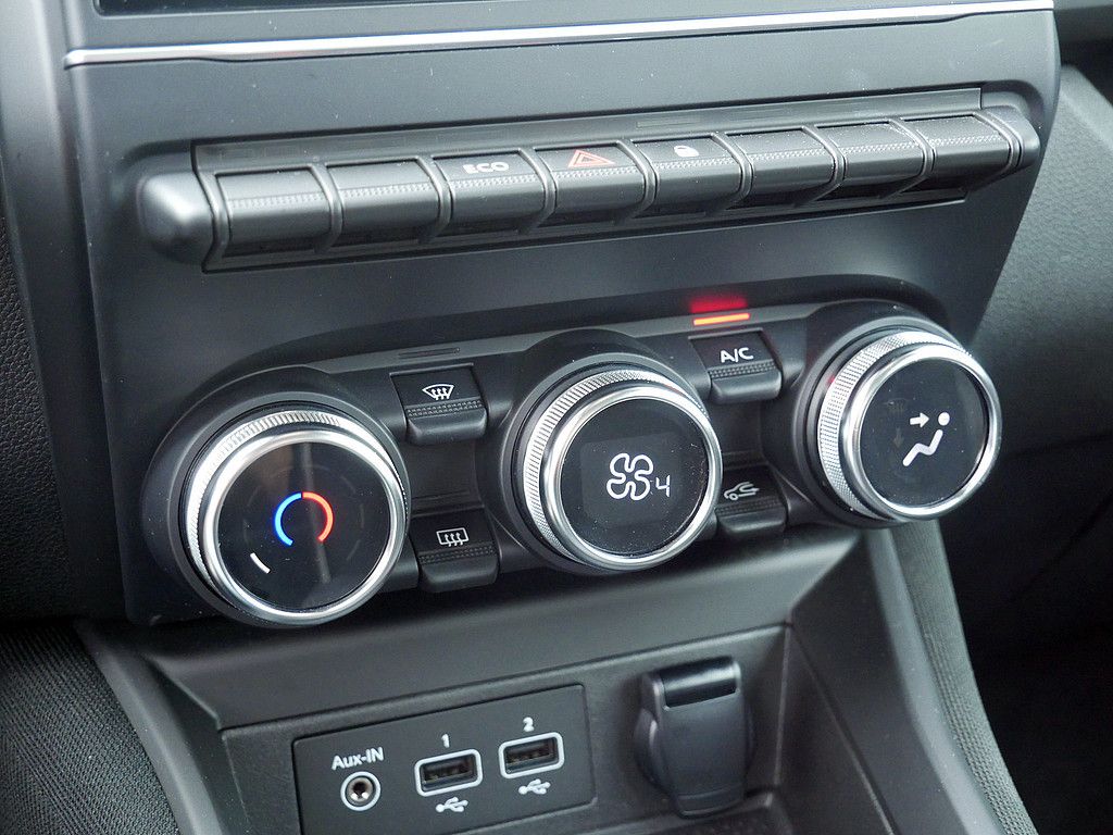 Fahrzeugabbildung Renault ZOE Life R110 Z.E. 50 KLIMA KEYLESS LED