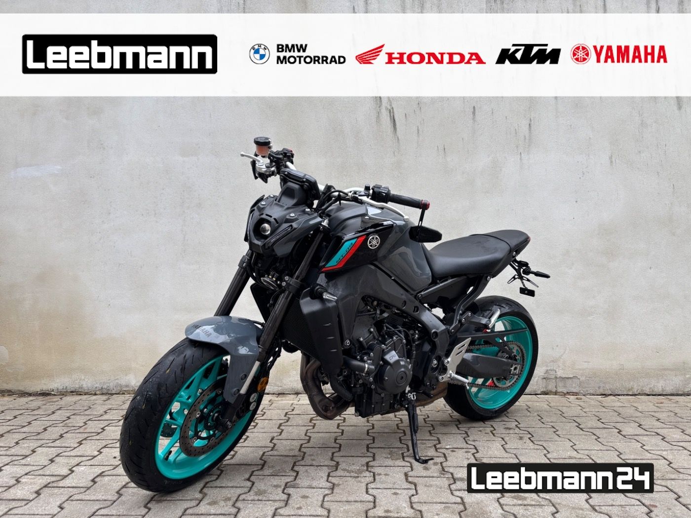 Fahrzeugabbildung Yamaha MT 09 35 KW kurzer Kennzeichenhalter Lenkerendsp