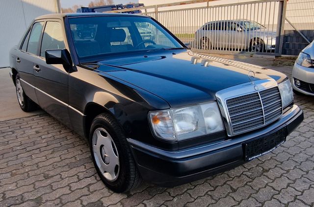 Mercedes-Benz 200E 2.Hand Scheckheft gepflegt 1a Zustand