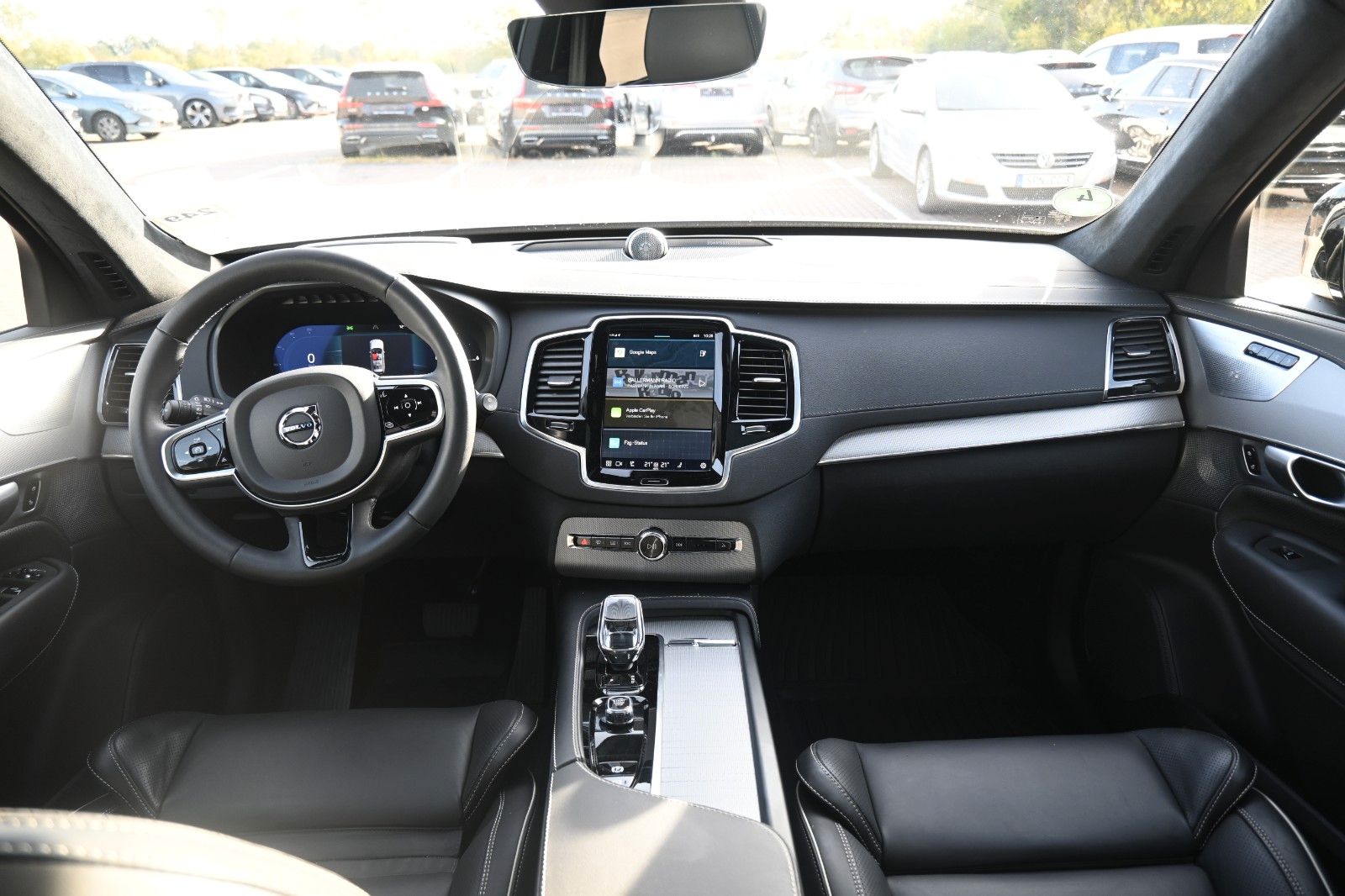 Fahrzeugabbildung Volvo XC90 Ultimate Dark Recharge Plug-In Hybrid AWD