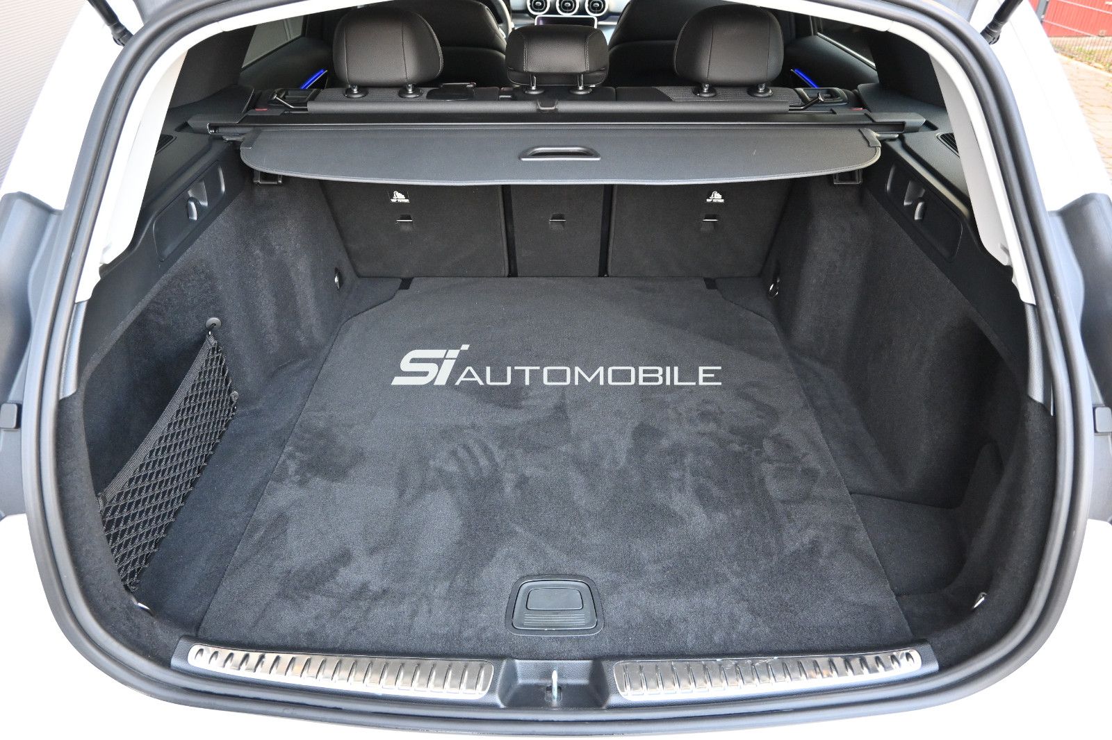 Fahrzeugabbildung Mercedes-Benz C 200 T Aut. Avantgarde °ACC°DIGITAL LIGHT°MEMO°