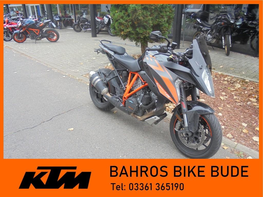 KTM 1290 SUPER DUKE GT 