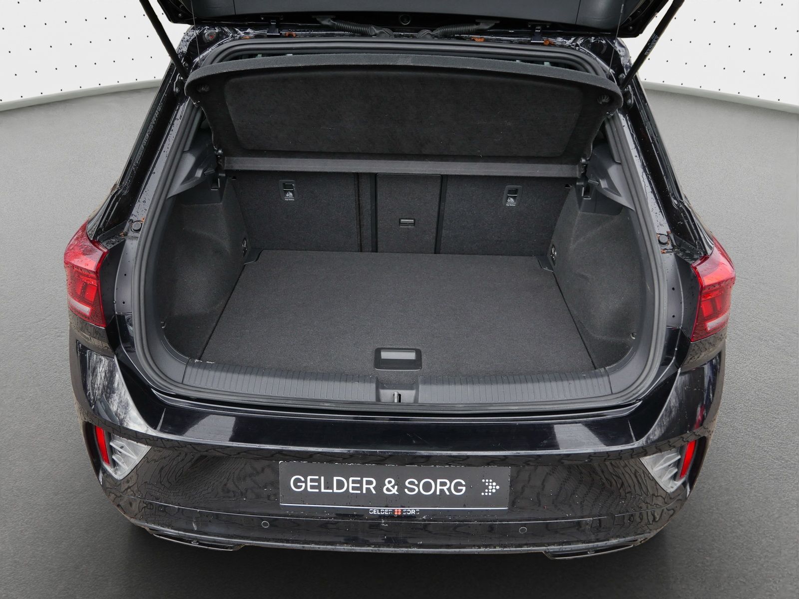 Volkswagen T-Roc - Bild 11