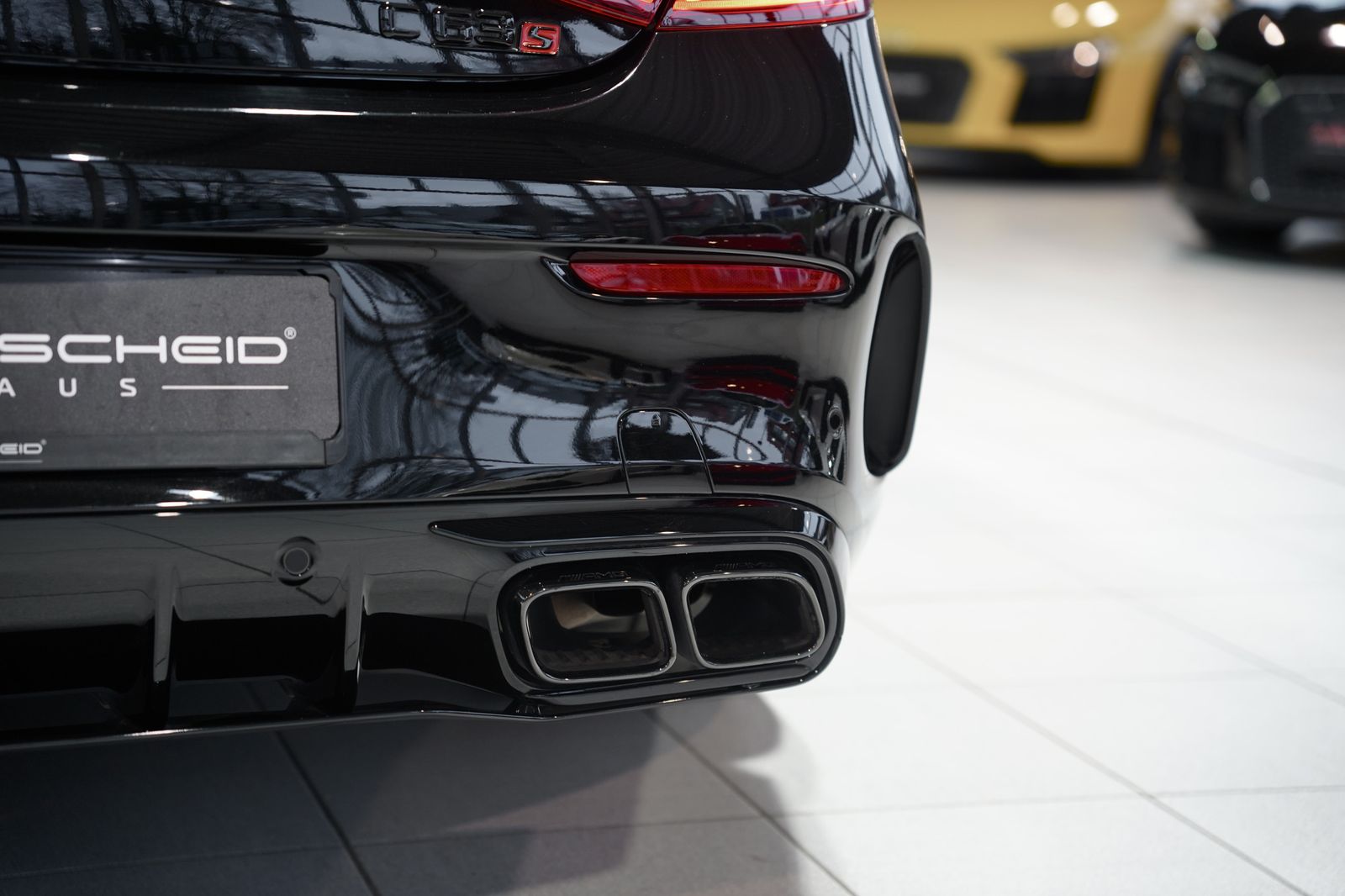 Mercedes Benz C 63 Amg