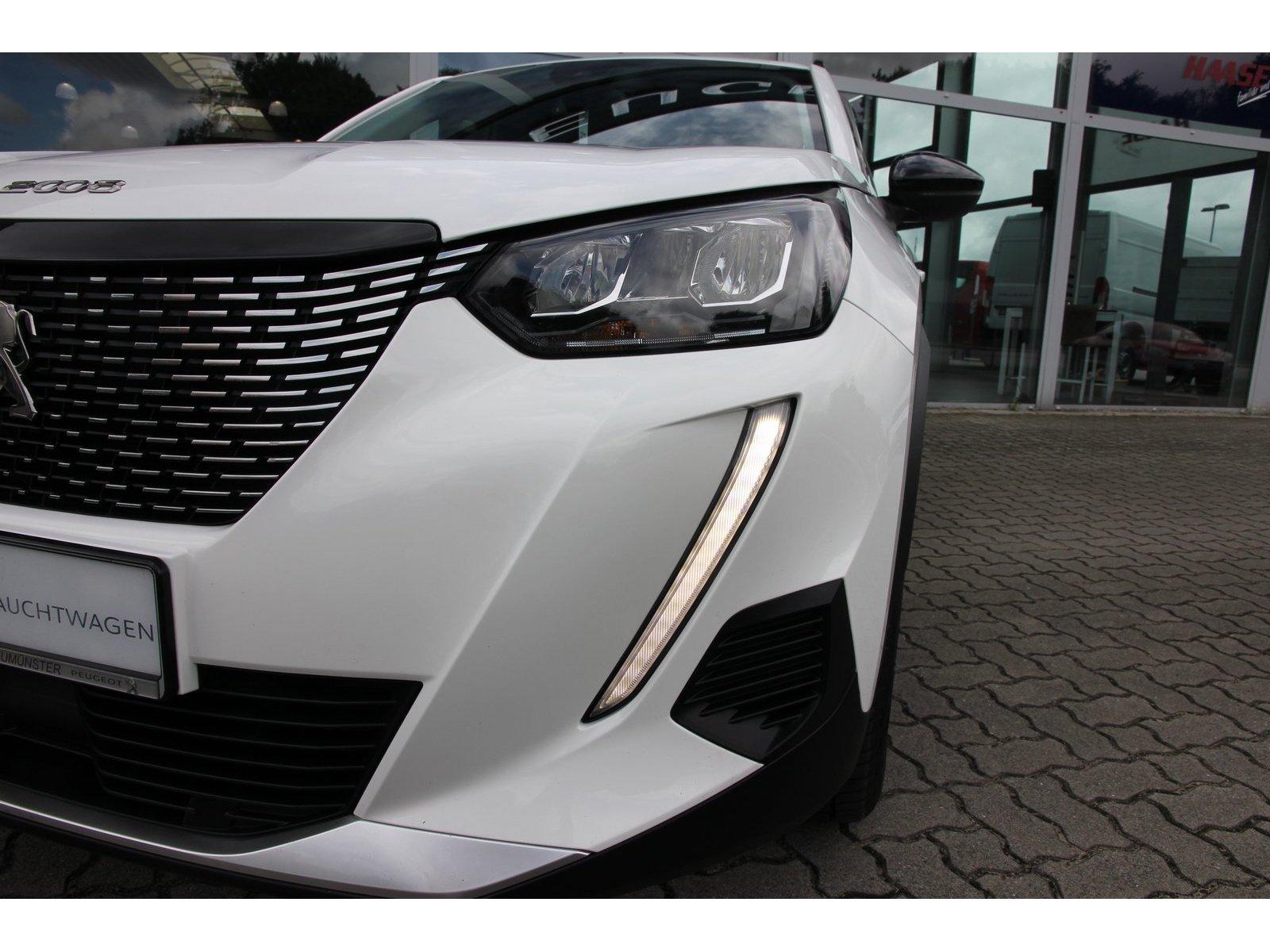 Peugeot 2008 Allure Pack BHDi 110 Navi SHZ RFK Carplay