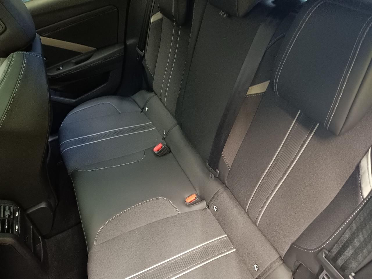 Fahrzeugabbildung Opel Astra L 1.2 Turbo GS